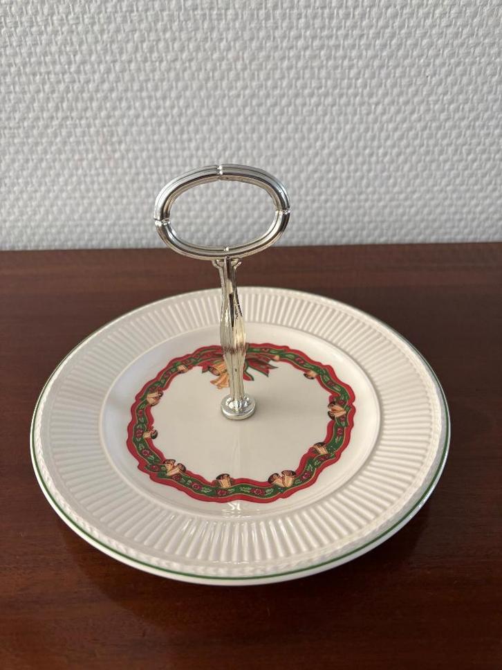 Wedgwood Edme Christmas Time etagère / presenteerschaal., Huis en Inrichting, Woonaccessoires | Etagères, Zo goed als nieuw, Ophalen of Verzenden