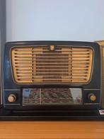 Philips buizenradio DX 330, bakkelieten kast in goede staat., Ophalen