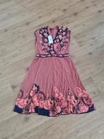 Prachtige jurk Ivko.Maat 42.Nieuw.Met kaartjes, Kleding | Dames, Maat 42/44 (L), Nieuw, Onder de knie, Ivko