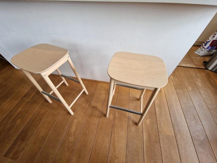 Houten Krukken Set, Huis en Inrichting, Barkrukken, Zo goed als nieuw, 60 tot 90 cm, Hout, Metaal, 2 krukken, Met voetsteun, Ophalen