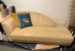 Gele chaise longue met sierlijke metalen pootjes, Ophalen, Overige materialen, Gebruikt, Eenpersoons