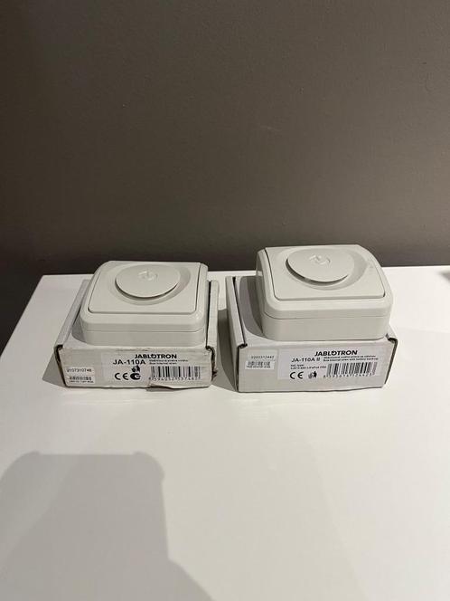 Jablotron JA-110A en JA-110A II Sirenes, Doe-het-zelf en Verbouw, Alarmsystemen, Zo goed als nieuw, Sirene, Overige soorten, Ophalen of Verzenden