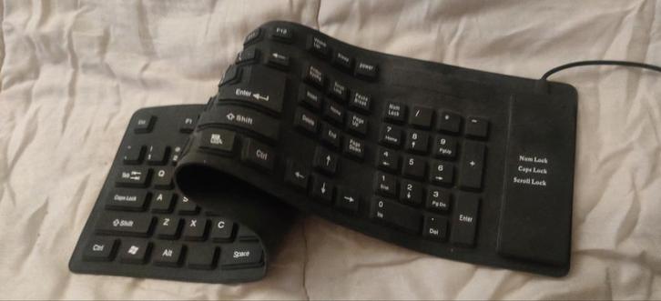 Flexibel USB Toetsenbord, Computers en Software, Toetsenborden, Zo goed als nieuw, Qwerty, Bedraad, Opvouwbaar, Ophalen of Verzenden