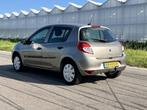 Renault Clio 1.2 Special Line, Auto's, Renault, Voorwielaandrijving, Gebruikt, 4 cilinders, Beige
