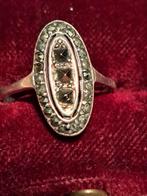 Prachtige zilveren ring met markasiet, Sieraden, Tassen en Uiterlijk, Gebruikt, 17 tot 18, Ophalen of Verzenden, Dame