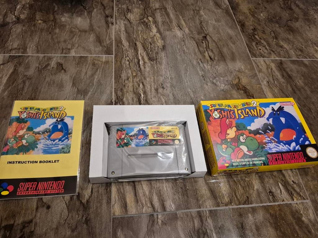 Super Nintendo snes super mario world 2 yoshi s island, Spelcomputers en Games, Games | Nintendo Super NES, 1 speler, Ophalen of Verzenden