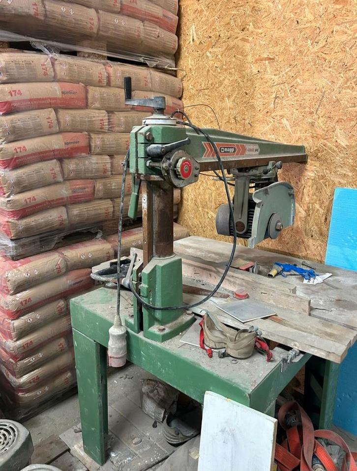 Maggi Radiaalzaagmachine - Junior 640, Doe-het-zelf en Verbouw, Gereedschap | Zaagmachines, Gebruikt, Overige typen, Ophalen