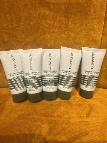 Mudmasky Vitamine A Booster Blue Clay Mask beschikbaar voor biedingen