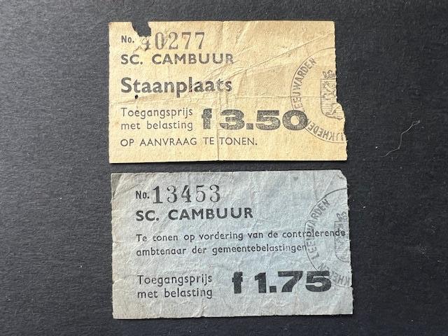 2x zeer oude voetbal tickets SC Cambuur jaren 60/70 zeldzaam, Verzamelen, Ophalen of Verzenden, Gebruikt, Overige binnenlandse clubs