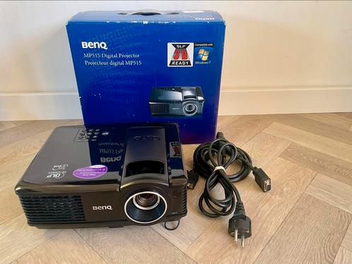 Benq beamer, Audio, Tv en Foto, Beamers, Zo goed als nieuw, Ophalen of Verzenden