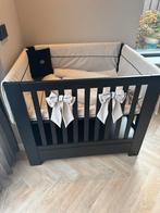 Complete box met aankleding, nestje en lade, Ophalen, Zo goed als nieuw, Vierkant, Boxkleed