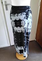 Lange batik rok, Kleding | Dames, Rokken, Maat 38/40 (M), Verzenden, Zwart, Zo goed als nieuw