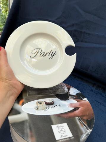 Riviera Maison part plates beschikbaar voor biedingen