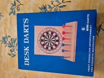 Desk darts. Nieuw in doos beschikbaar voor biedingen