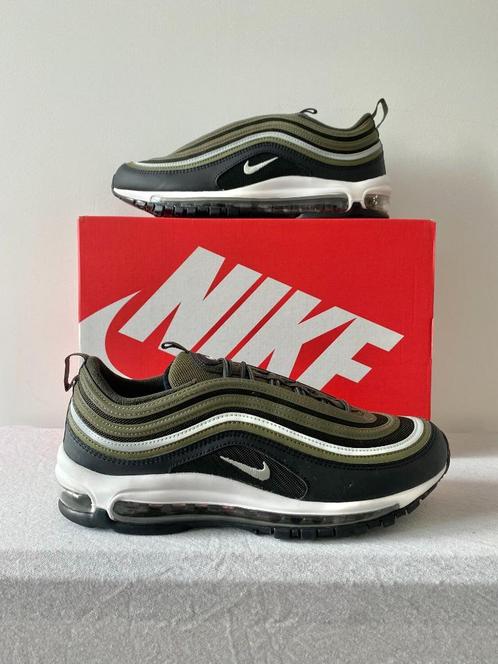 Nike Air Max 97 Medium Olive Sequoia (EU 42,5 & 43), Kleding | Heren, Schoenen, Nieuw, Sneakers of Gympen, Overige kleuren, Ophalen of Verzenden