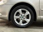 Skoda Octavia Combi 1.4 TSI Greentech 2012 NAP XENON CRUISE, Auto's, Skoda, Voorwielaandrijving, Euro 5, Stof, Gebruikt