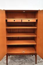 Vintage kast Mezulanik kast kledingkast mid century jaren 60, Huis en Inrichting, Ophalen of Verzenden, Gebruikt