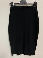 R66 - Zwarte aansluitende Studio Ruig rok maat M (1), Kleding | Dames, Maat 38/40 (M), Zwart, Ophalen of Verzenden, Zo goed als nieuw