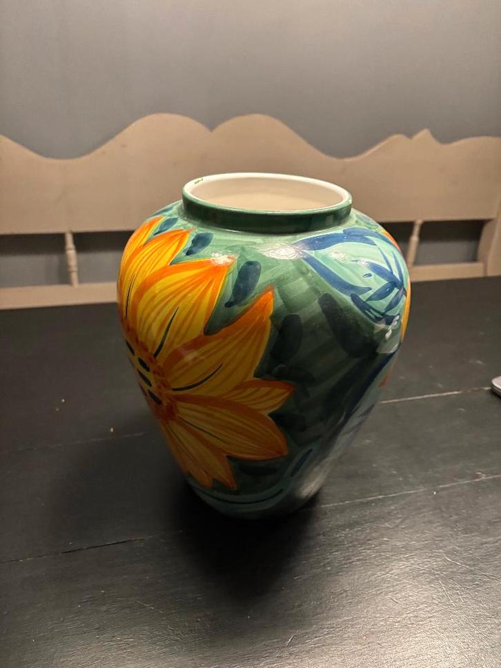 Handgeschilderde zonnebloem vaas – eyecatcher, 26 cm, Huis en Inrichting, Woonaccessoires | Vazen, Zo goed als nieuw, Overige kleuren