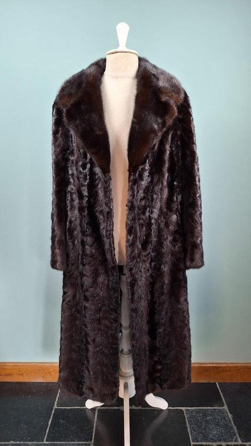 P32 Zwarte Mink lange bontjas M/V, Kleding | Dames, Jassen | Winter, Zo goed als nieuw, Maat 42/44 (L), Zwart, Ophalen of Verzenden