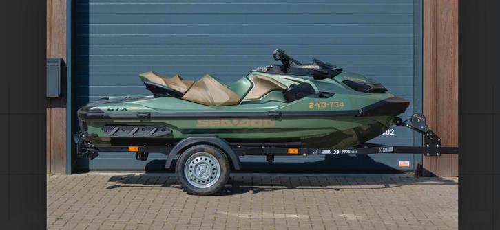 Sea-Doo GTX Limited 300 (2022) - Topklasse Waterscooter!, Watersport en Boten, Jetski's en Waterscooters, Gebruikt, 200 pk of meer