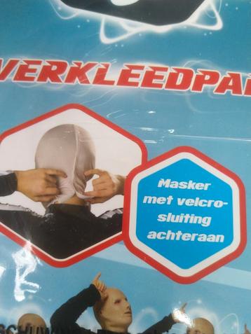 Partij Baba Yega kinder verkleed pakken  met masker beschikbaar voor biedingen