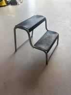 Metalen camping trap met twee treden, Doe-het-zelf en Verbouw, Ophalen of Verzenden, Gebruikt, Trap, Minder dan 2 meter