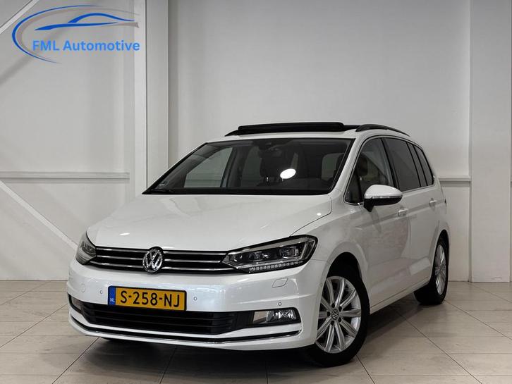 Volkswagen Touran 1.4 TSI Connected Series 7persoons | Panor, Auto's, Volkswagen, Bedrijf, Te koop, Touran, ABS, Achteruitrijcamera