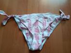 Zeldzaam en vintage: Moschino Lingerie - slip maat 38 - new, Moschino, Ophalen of Verzenden, Roze, Slip