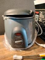 Germatic mini friteuse/fondue ideaal voor op de camping., Minder dan 1 liter, Ophalen of Verzenden, Nieuw