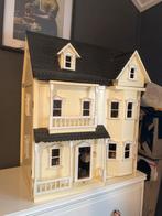 Poppenhuis 1:12 - Volledig ingericht met verlichting, Verzamelen, Poppenhuizen en Toebehoren, Ophalen of Verzenden, Gebruikt, Poppenhuis