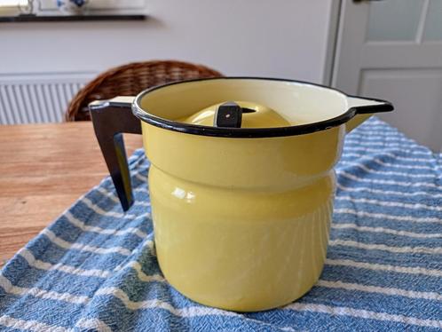 emaille melkkan geel/zwart/creme, Antiek en Kunst, Antiek | Emaille, Ophalen of Verzenden