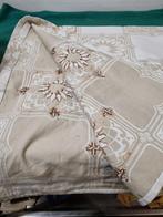 tafelkleed geborduurd met patroon, Huis en Inrichting, Ophalen of Verzenden, 'T Olde Gre-j, Info@toldegrej.nl, Endepoelstraat 20f Didam