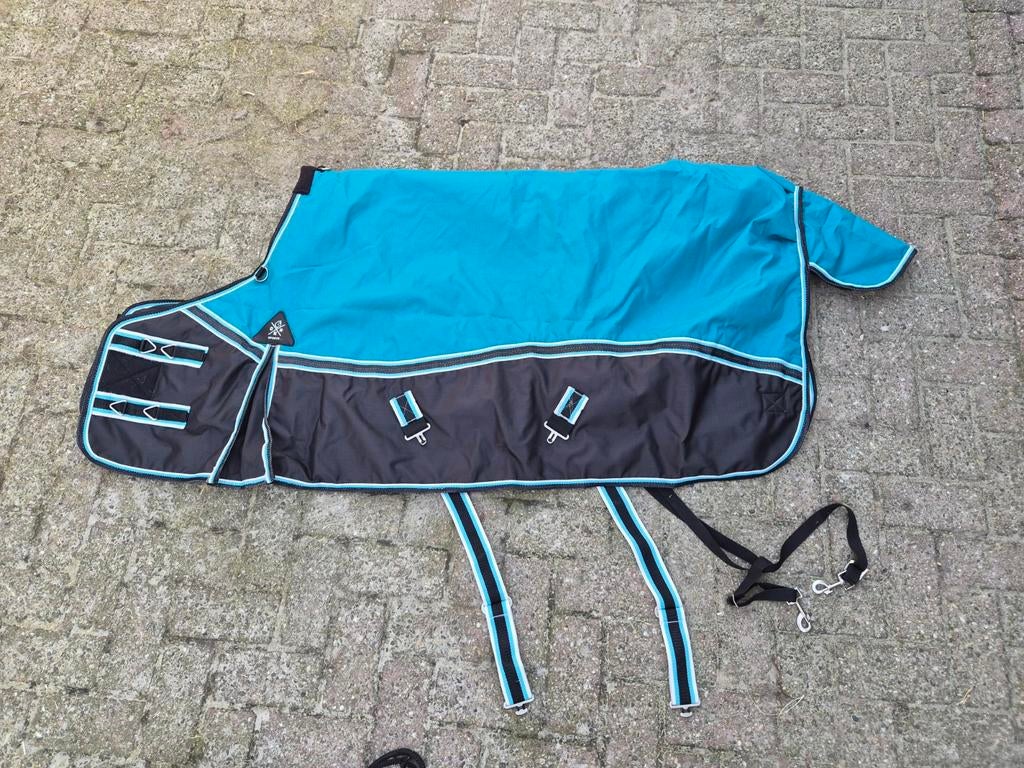 Nieuwe winterdeken c pony 155cm, 150 grams vulling, Dieren en Toebehoren, Ophalen, Nieuw, Deken