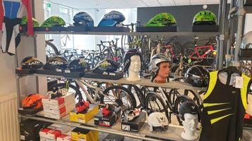 Lazer Tardiz Tijdrit helmen Nieuw! beschikbaar voor biedingen