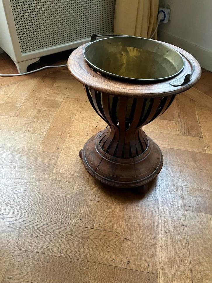Antieke Turfemmer / Plantenstandaard - Koper & Hout, Antiek en Kunst, Antiek | Woonaccessoires, Ophalen