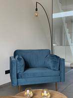Blauwe Velvet Fauteuil QUVIO Rochester - Als Nieuw, Ophalen, 75 tot 100 cm, Zo goed als nieuw, 100 tot 125 cm