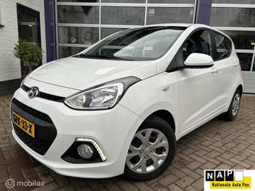 Hyundai i10 1.0i i-Motion Comfort * AUTOMAAT * AIRCO * beschikbaar voor biedingen