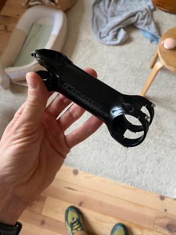 Extralite Hyperstem 110mm 6 graden stuurpen beschikbaar voor biedingen