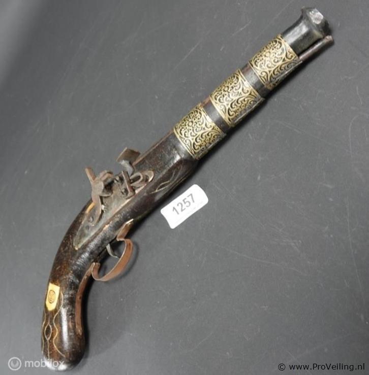Online Veiling: Marokkaans antiek pistool, Antiek en Kunst, Antiek | Woonaccessoires
