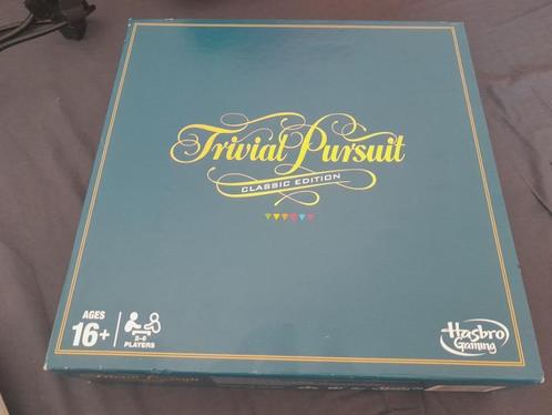 Trivial Pursuit, Hobby en Vrije tijd, Gezelschapsspellen | Bordspellen, Zo goed als nieuw, Ophalen of Verzenden