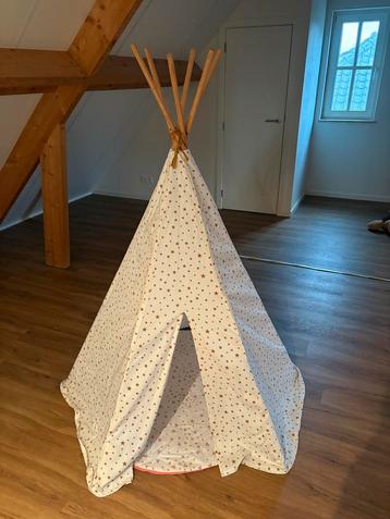 Nobodinoz Tipi Tent met Sterren beschikbaar voor biedingen