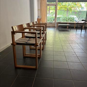 Set Ate van Apeldoorn stoelen met armleuningen beschikbaar voor biedingen