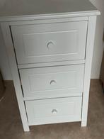 Leuk klein lade kastje nachtkastje, Ophalen, 1 of 2 laden, 50 tot 100 cm, Zo goed als nieuw