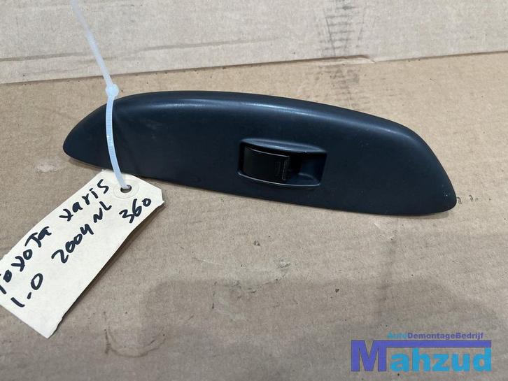 TOYOTA YARIS P1 Rechts raam schakelaar 1999-2005, Auto-onderdelen, Dashboard en Schakelaars, Toyota, Gebruikt, Ophalen of Verzenden