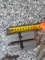 2x Gelijksluitende Cilindersloten Ivana 95mm, Doe-het-zelf en Verbouw, Ophalen of Verzenden, Gebruikt, Overige materialen, Slot