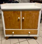 Houten vintage commode voor babykamer, Gebruikt, 50 tot 70 cm, 75 tot 100 cm, Opstaande rand
