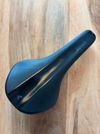 Racefiets zadel Natural Fit - Zo goed als nieuw, Ophalen of Verzenden, Zo goed als nieuw, Racefiets, Zadel