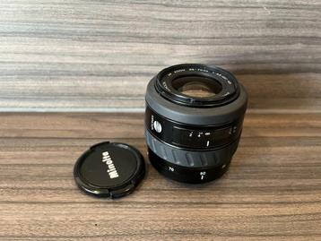 Sony Minolta 35-70mm lens - ZOOMLENS - F3.5-4.5 beschikbaar voor biedingen