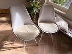 Zes moderne witte stoelen – stijlvol en comfortabel!, Ophalen, Kunststof, Wit, Zo goed als nieuw
